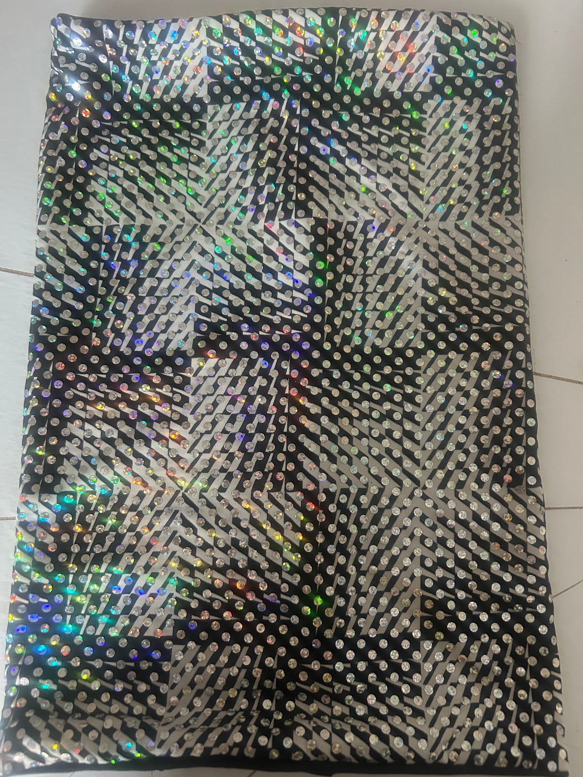 B/W Sequin Facemask